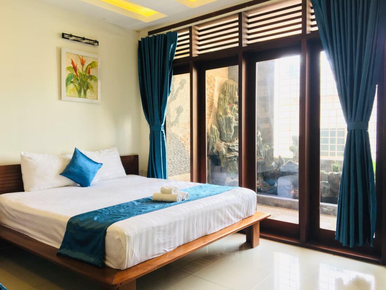 Whale Ocean View Hotel Danang Exteriér fotografie